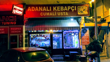 Adanalı Durumcu Cumali Usta outside