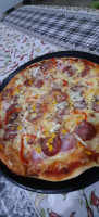 Laguna Park Pizza food