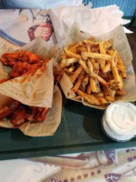 Wingstop food