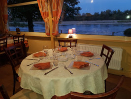 Le Bord de Loire food