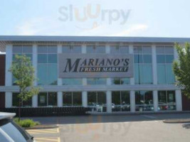 Mariano's Fresh Market outside