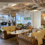 Oek Cafe Mad