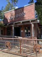 Pozo Saloon food