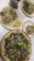 Taqueria El Pique food