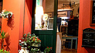 Osteria Peperondino inside