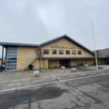 Sortebakkehallerne Udenfor