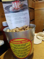 Logan's Roadhouse food