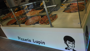 Pizzeria Lupin food