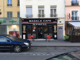 Masala Café outside