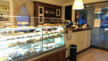 Pasticceria Caffetteria Caramelia food