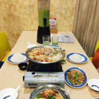 Soi Thai Soi Nice Seletar Mall food