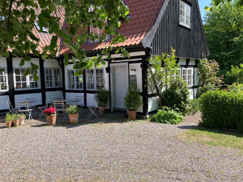 Flinchs Udenfor