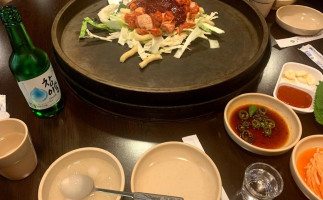 일미닭갈비 food