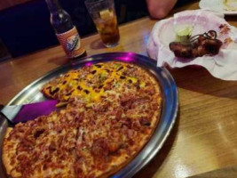 Mr. Texas Pizza food