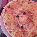 Pizzeria Du Golf food