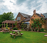 The Ebrington Arms inside