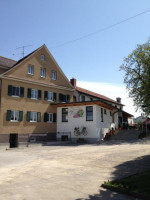 Gasthof Zur Traube outside