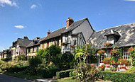 Auberge de l'Abbaye outside