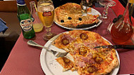 Pizza Capri food