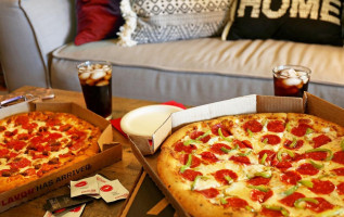 Pizza Hut food