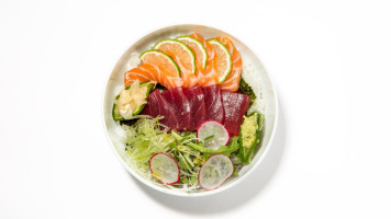 Chirashi Sushi e Ramen food