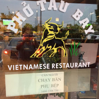 Pho Tau Bay Restaurant outside