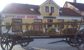 Country Saloon outside