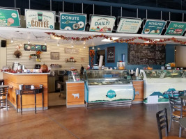 Blue Mountain Creamery inside