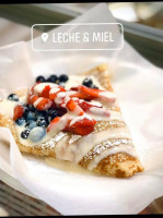 Leche Y Miel food