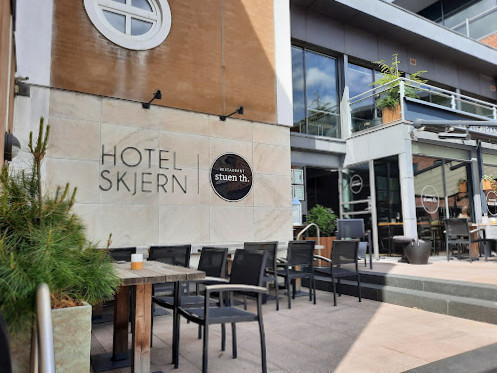Stuen Th. Udenfor