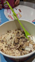 Menchie's Frozen Yogurt food