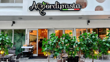 Amor Di Pasta Edgewaterwynwood inside