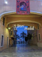 La Moreria Del Raval outside