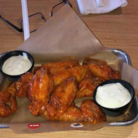 Buffalo Wild Wings food