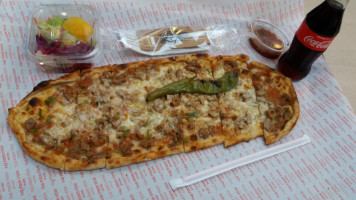 Taş Fırın Pide food