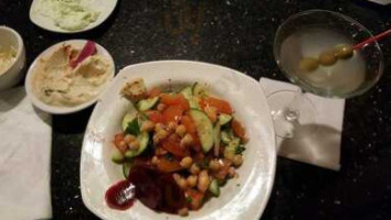 Alie's Lebanese Grill food