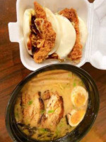 Yaraku Ramen food