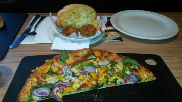 Pizza Hut food