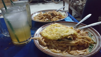 Warung Nasi Goreng Pak Yani food