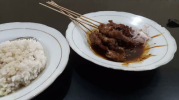 Sate Kambing Sumber Rukun food