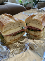 Lisa's Italian Deli food