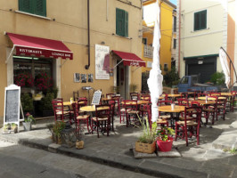 Caffè Puccini inside