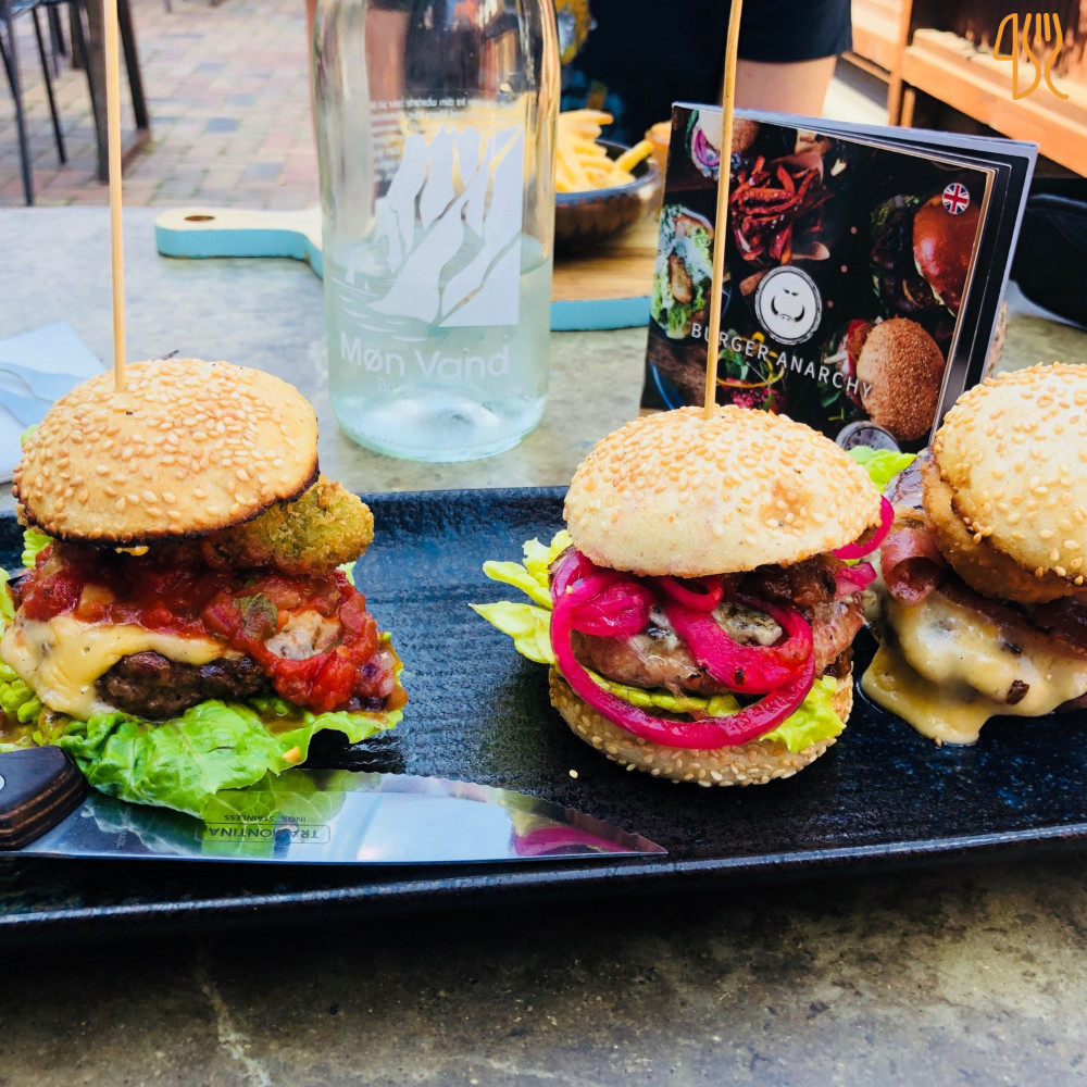 Burger Anarchy Mad