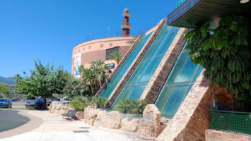 La Embajada -terraza outside