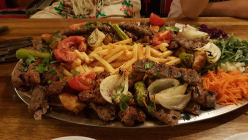 Al Sultan Udenfor