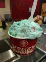 Cold Stone Creamery inside