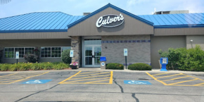 Culver’s outside