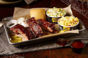 Dickey's Barbecue Pit food