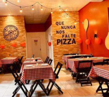 Galeria Pizzas food