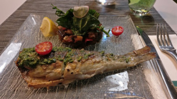 L'olive De Mer food